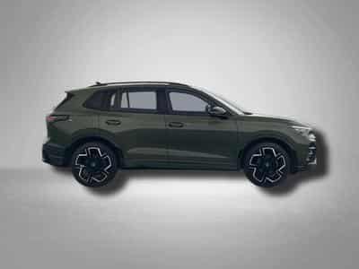 VW Tiguan R-Line 1,5 l eTSI  7-Gang-Doppelkupplungsgetriebe DSG (2025) - Foto 6