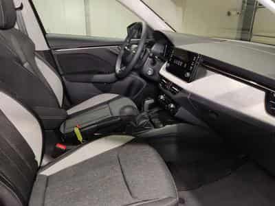 Skoda Kamiq 130 Jahre Premium (2025) - Foto 13