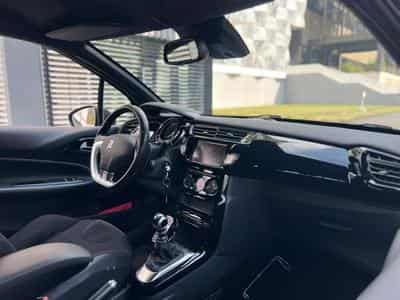Citroën DS 3 / MANUELLE / ESSENCE / (2015) - Photo 12