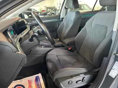 VW Golf VIII Lim. Style eTSI (2020) - Foto 11