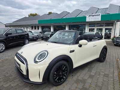 Mini Cabrio Cooper NAVI DCC HUD KOMFORT (2021) - Photo 1