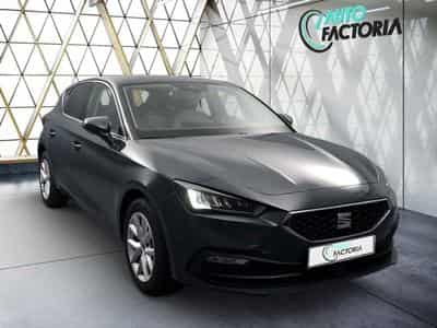 Seat Leon -26% 2.0 TDI 115cv +MIRRORLINK+CAM+LED+Options (2025) - Foto 2