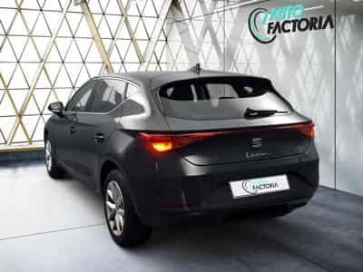 Seat Leon -26% 2.0 TDI 115cv +MIRRORLINK+CAM+LED+Options (2025) - Foto 4