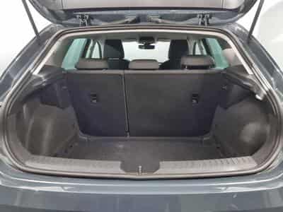 Seat Leon -26% 2.0 TDI 115cv +MIRRORLINK+CAM+LED+Options (2025) - Foto 5