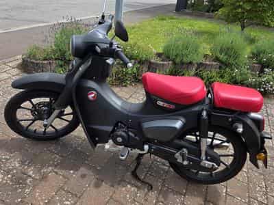 Honda Super Cub (2022) - Photo 1