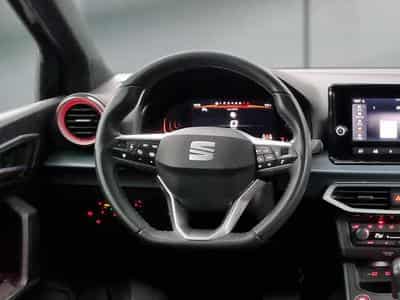 Seat Arona -29% 1.0 TSI 115cv BVA XPERIENCE +CAM+LED+Opts (2025) - Foto 9