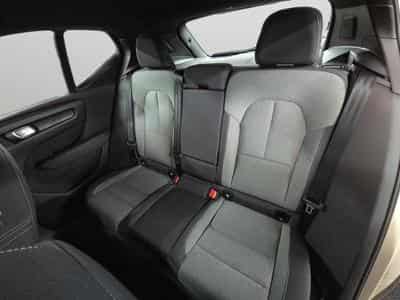 Volvo XC40 B3 Plus Dark / Essence (2025) - Photo 13