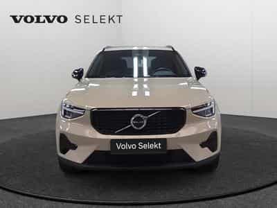 Volvo XC40 B3 Plus Dark / Essence (2025) - Photo 9