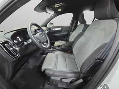 Volvo XC40 B3 Core / Essence (2024) - Photo 10