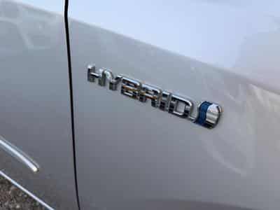 Toyota Auris 1.8 Hybrid (2014) - Photo 12