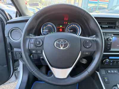 Toyota Auris 1.8 Hybrid (2014) - Photo 15