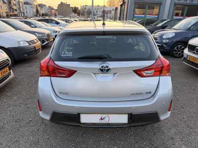 Toyota Auris 1.8 Hybrid (2014) - Photo 4