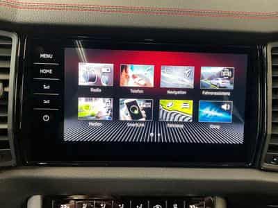 Skoda Kodiaq RS+DSG+4x4+Pano+AHK+Stand-H. (2023) - Foto 13