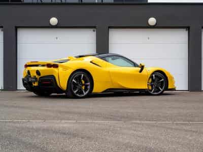 Ferrari SF90 CARBONE | LIFT | CAMERA 360 | JBL | TVA (2023) - Photo 5