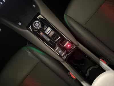 Alfa-Romeo Junior 1.2 Ibrida (2025) - Foto 10