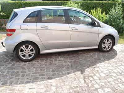 Mercedes 180 CDI (2010) - Photo 1