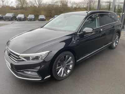 VW Passat Passat 2,0TDi Variant R-Line 4x4 Standhz AHK (2022) - Photo 1
