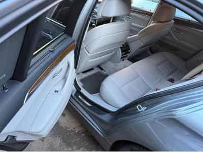 BMW 550 (2012) - Foto 2