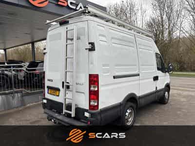 Iveco Daily 35S13 2.3HPI 126cv  L2H2 (2013) - Foto 4