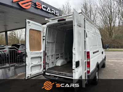 Iveco Daily 35S13 2.3HPI 126cv  L2H2 (2013) - Foto 9