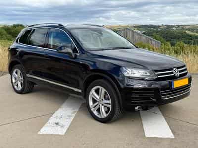 VW Touareg R-Line (2011) - Photo 1