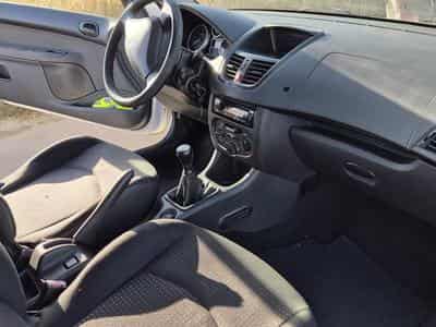 Peugeot 206+ (2013) - Foto 8