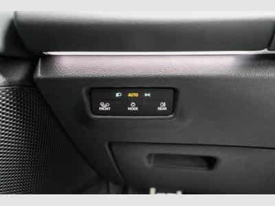 VW Tiguan 2,0 TSI DSG (2025) - Foto 12