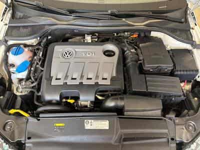 VW Scirocco TDI Life*NUR 74.250 KM* (2014) - Foto 13