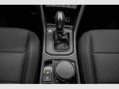 VW Touran 1,5 TSI DSG (2026) - Photo 11