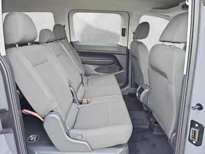 VW Caddy Basis Maxi (2026) - Foto 13
