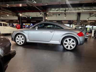 Audi TT 3.2 Quattro (2005) - Foto 9
