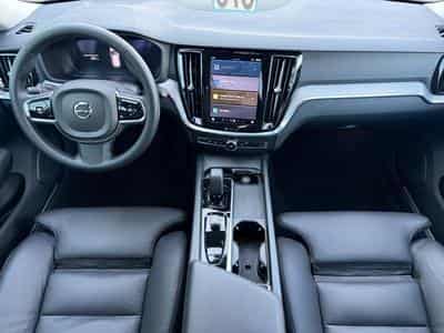 Volvo V60 B4 Plus Bright / Diesel (2023) - Foto 3