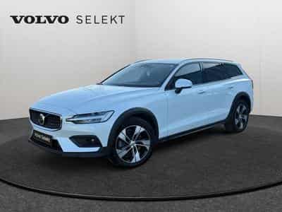 Volvo V60 B4 AWD Ultimate Bright / Diesel (2023) - Foto 1