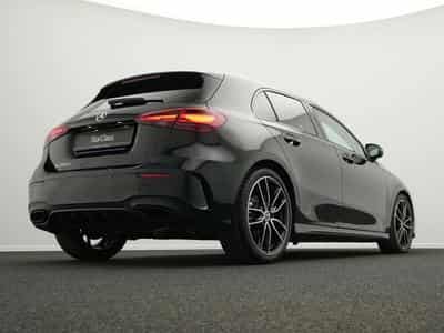 Mercedes A 200 d AMG-Line Kamera+Multi+Night+19" (2025) - Photo 11