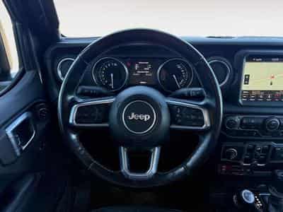 Jeep Wrangler SAHARA / Hybride (2022) - Foto 14