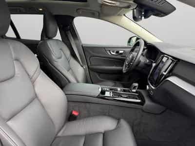 Volvo V60 T6 AWD Plus Dark / Hybride (2025) - Photo 15