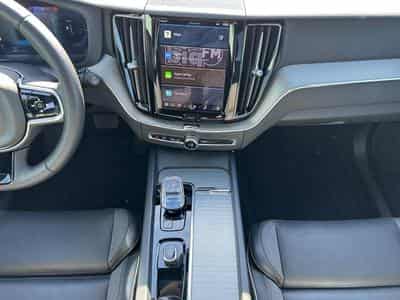 Volvo XC60 T6 Black Edition / Hybride (2024) - Photo 11