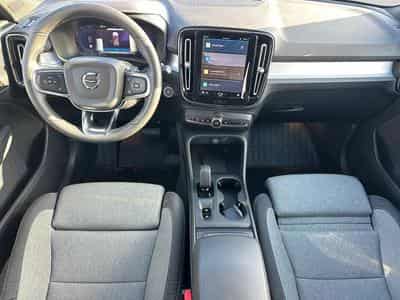 Volvo XC40 B3 Core / Essence (2023) - Photo 3