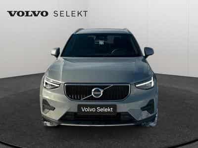 Volvo XC40 B3 Core / Essence (2023) - Photo 9