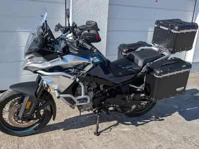 CF Moto MT 800 MT Sport GT Touring (2026) - Foto 1