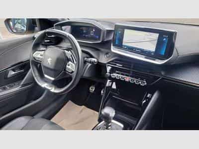 Peugeot 208 GT (2020) - Photo 6