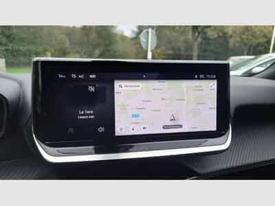 Peugeot 2008 Allure (2024) - Photo 9