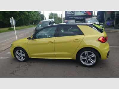 Audi A1 TFSI S line (2022) - Photo 4