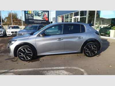 Peugeot 208 GT Mild-Hybrid 100 (2024) - Photo 3