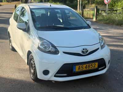 Toyota Aygo 1.0 (2013) - Photo 1
