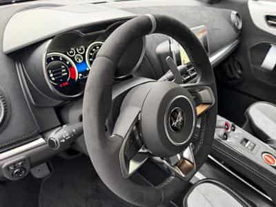 Alpine A110 R70 1 of 770 Atelier gris acier (2026) - Photo 13