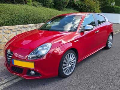 Alfa-Romeo Giulietta (2015) - Photo 1
