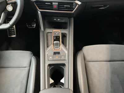 Cupra Leon Pure-Perf.+DSG+Sound+LED (2025) - Photo 12