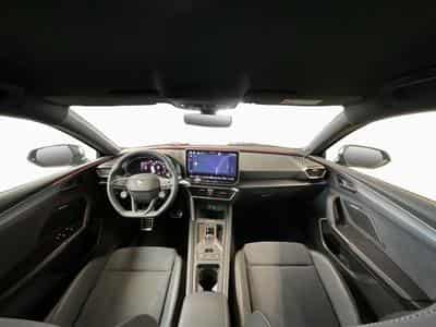 Cupra Leon Pure-Perf.+DSG+Sound+LED (2025) - Photo 2