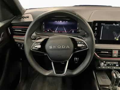 Skoda Kamiq Monte-Carlo+DSG+LM18+Led (2025) - Foto 12